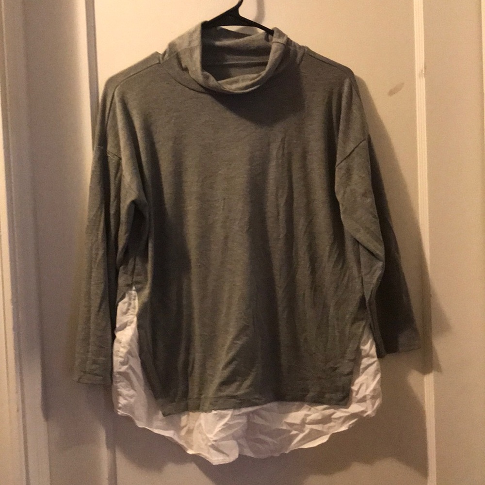 Turtleneck top